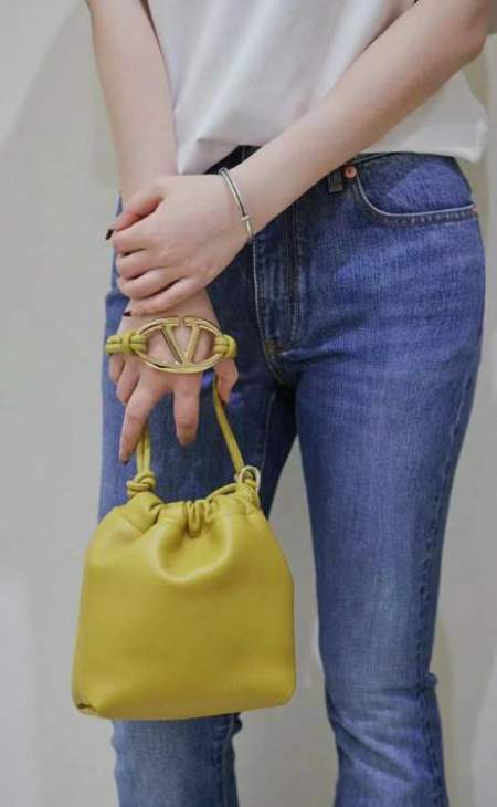 Picture of Valentino Handbags _SKUfw167973141fw